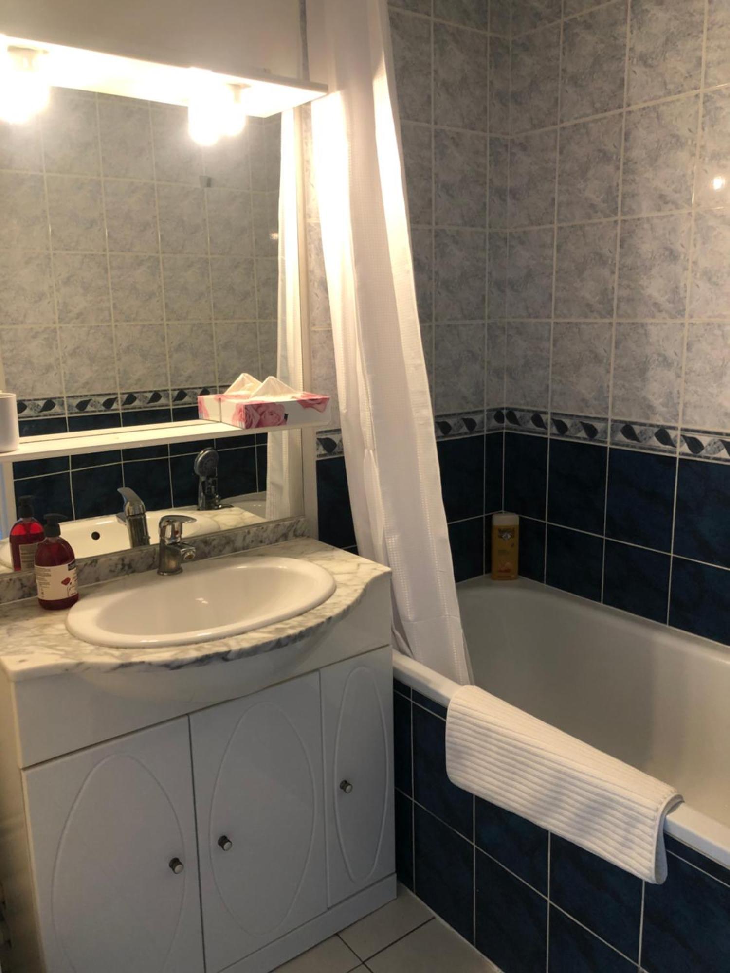 Au Coeur Du Vieux Port Apartment Marseille Bagian luar foto